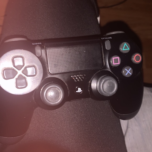 Playstation 4, 1 Controller, 1 modded controller - Picture 3 of 3